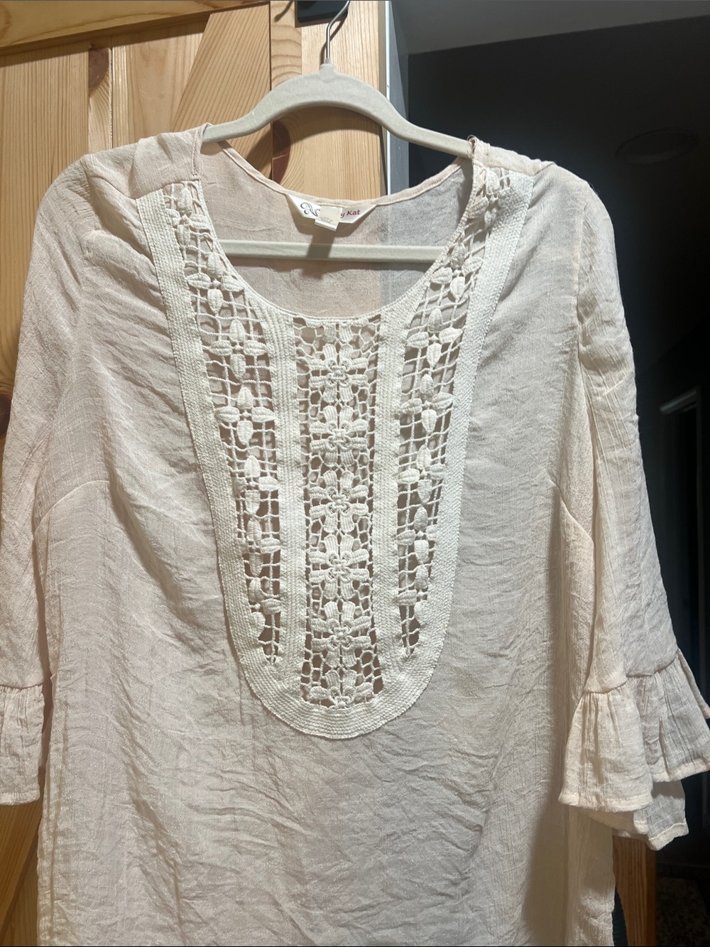 Krazy Kat Women's Cream Crochet-Front top size x large